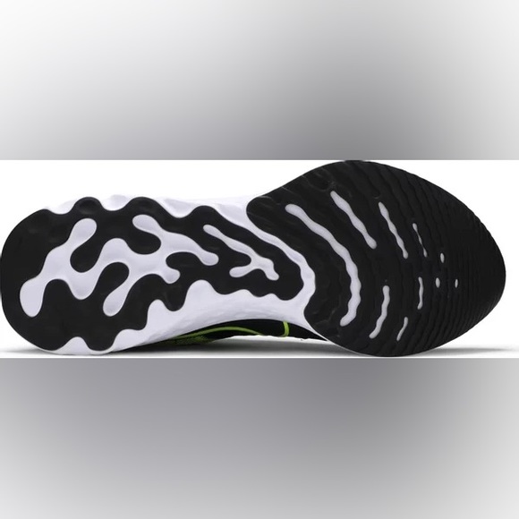 Nike React Infinity Run Flyknit 2 Men’s Size 11.5 Volt Green Black NEW - Picture 3 of 7